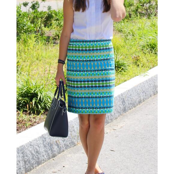 J. Crew Dresses & Skirts - JCrew The Pencil Skirt Sz 6